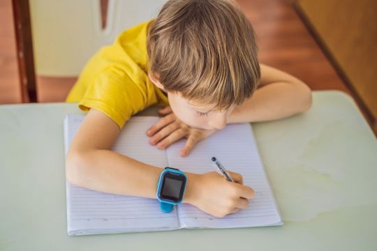Zegarek dla dziecka: przygotuj je na powrót do szkoły!